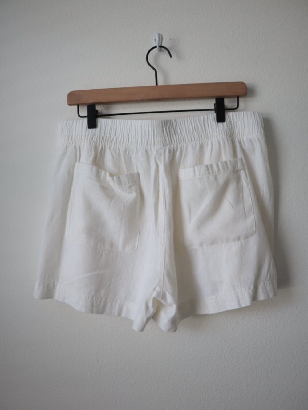 Old Navy White Linen Blend Shorts | L - Picture 6 of 6
